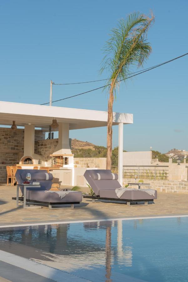 Villa Pnoe Seaside Kalamaki  Dış mekan fotoğraf