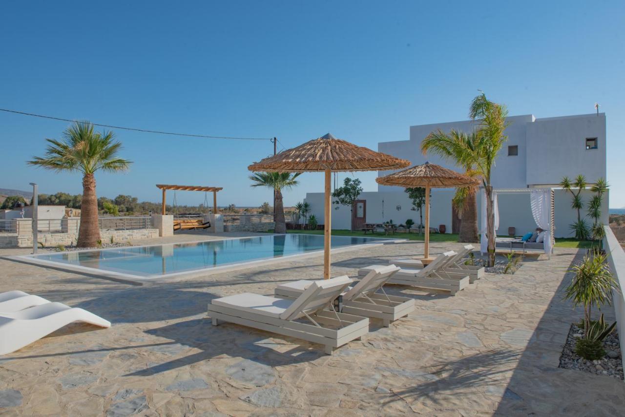 Villa Pnoe Seaside Kalamaki  Dış mekan fotoğraf
