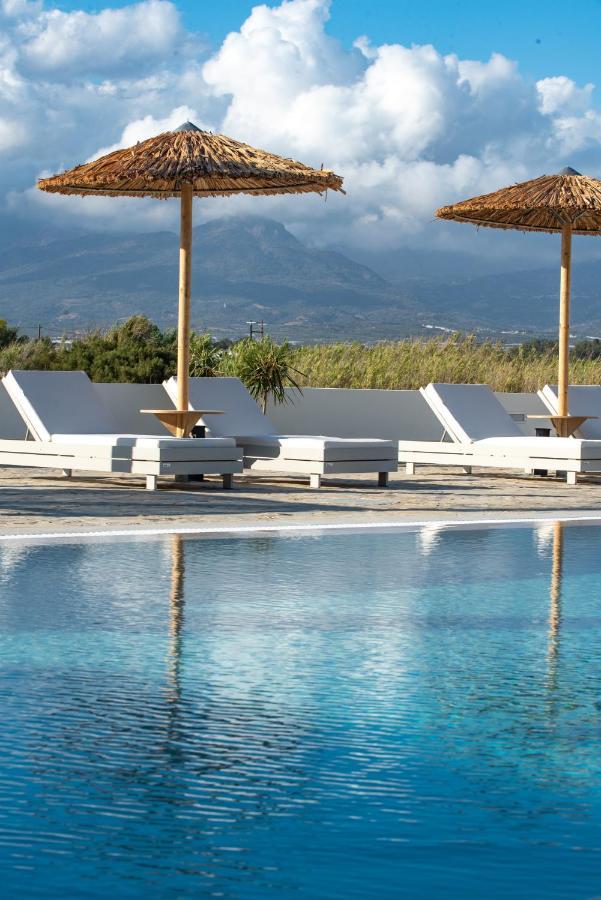 Villa Pnoe Seaside Kalamaki  Dış mekan fotoğraf