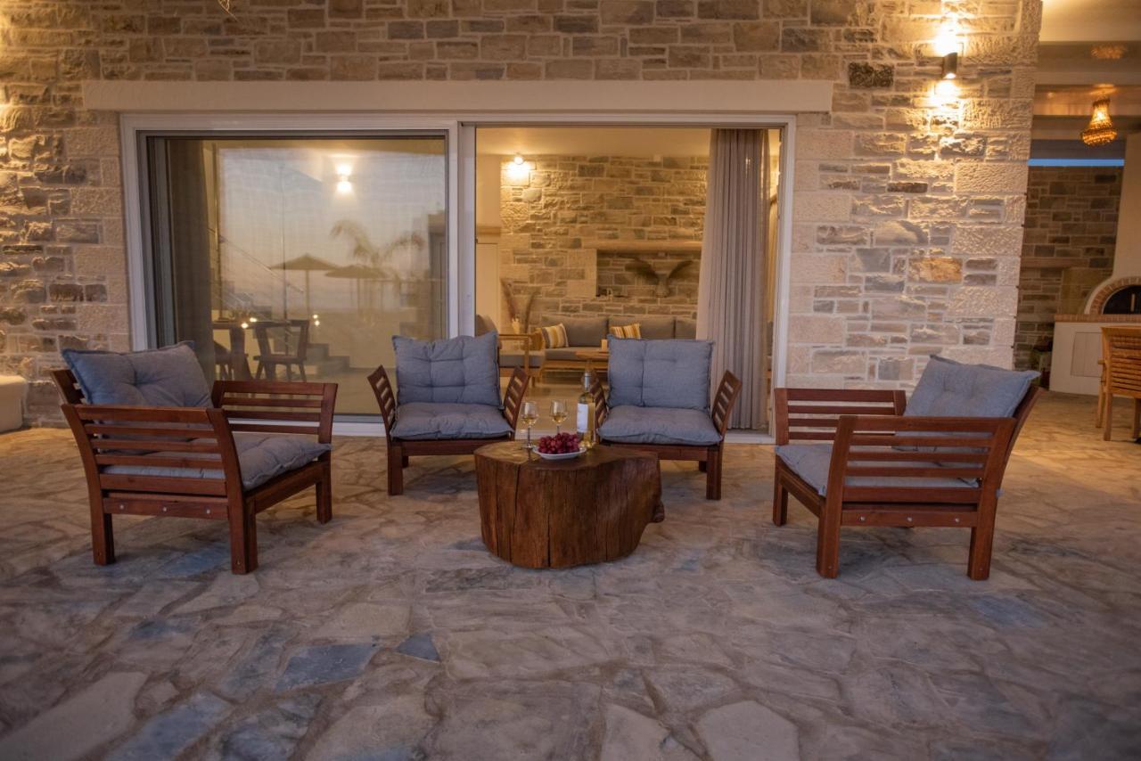 Villa Pnoe Seaside Kalamaki  Dış mekan fotoğraf