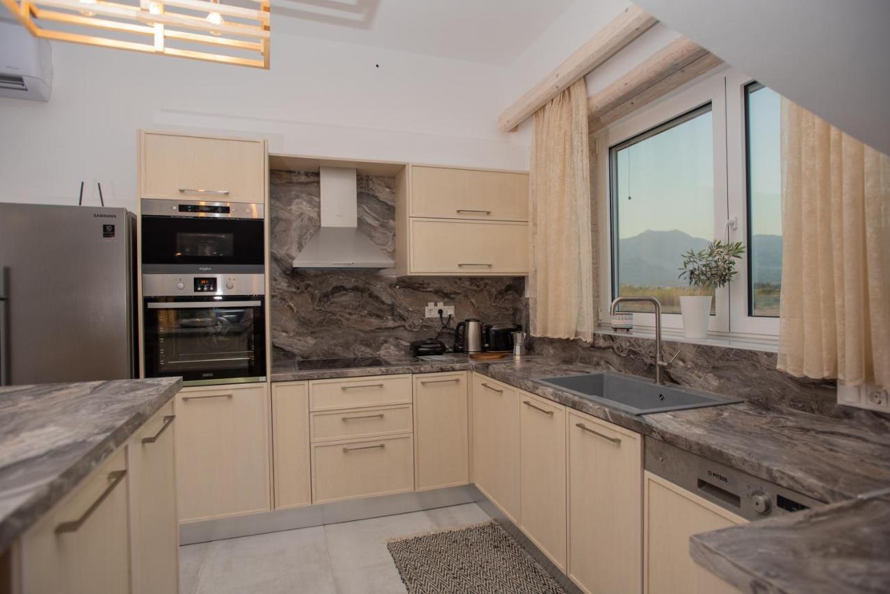 Villa Pnoe Seaside Kalamaki  Dış mekan fotoğraf