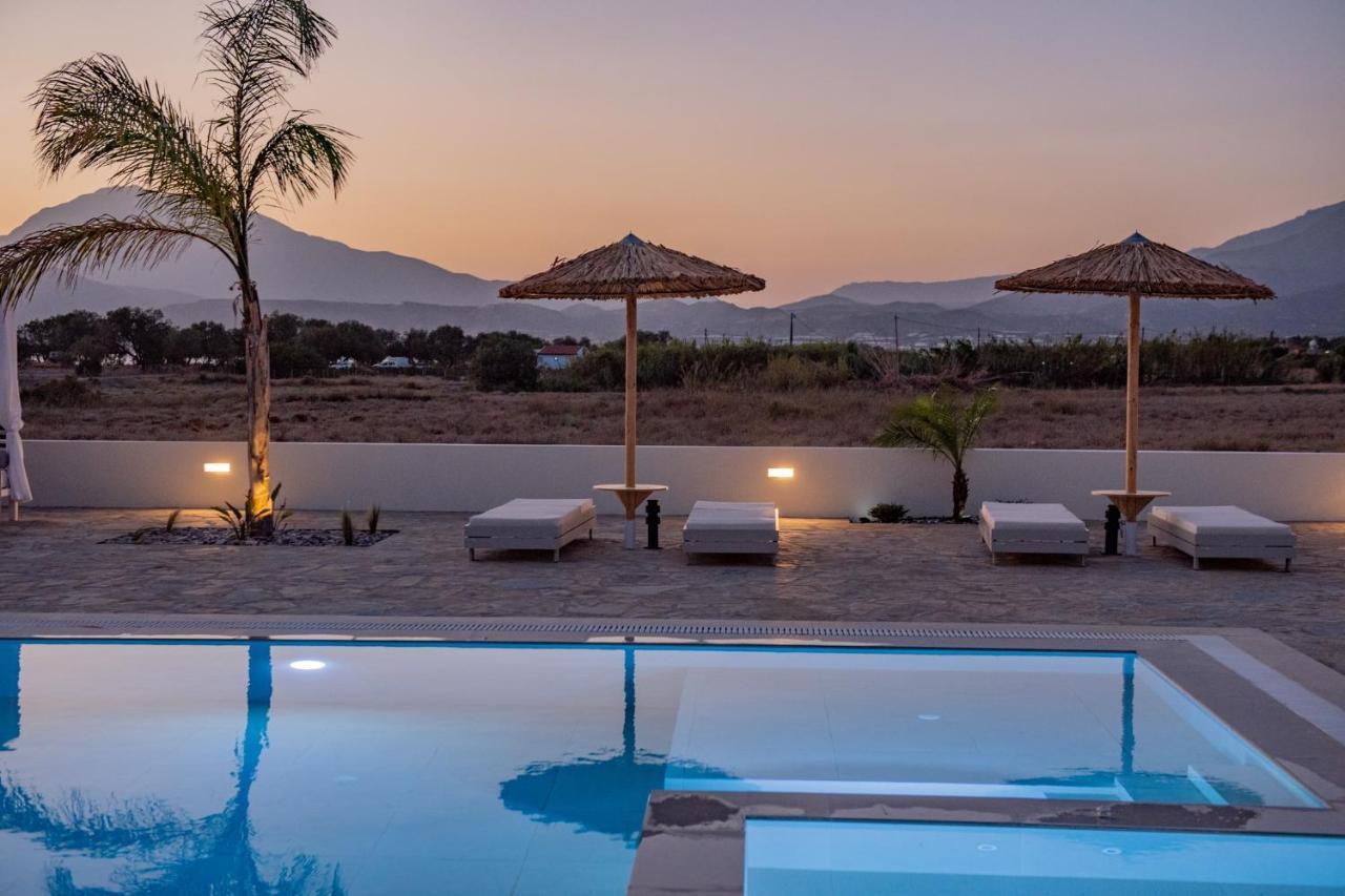 Villa Pnoe Seaside Kalamaki  Dış mekan fotoğraf