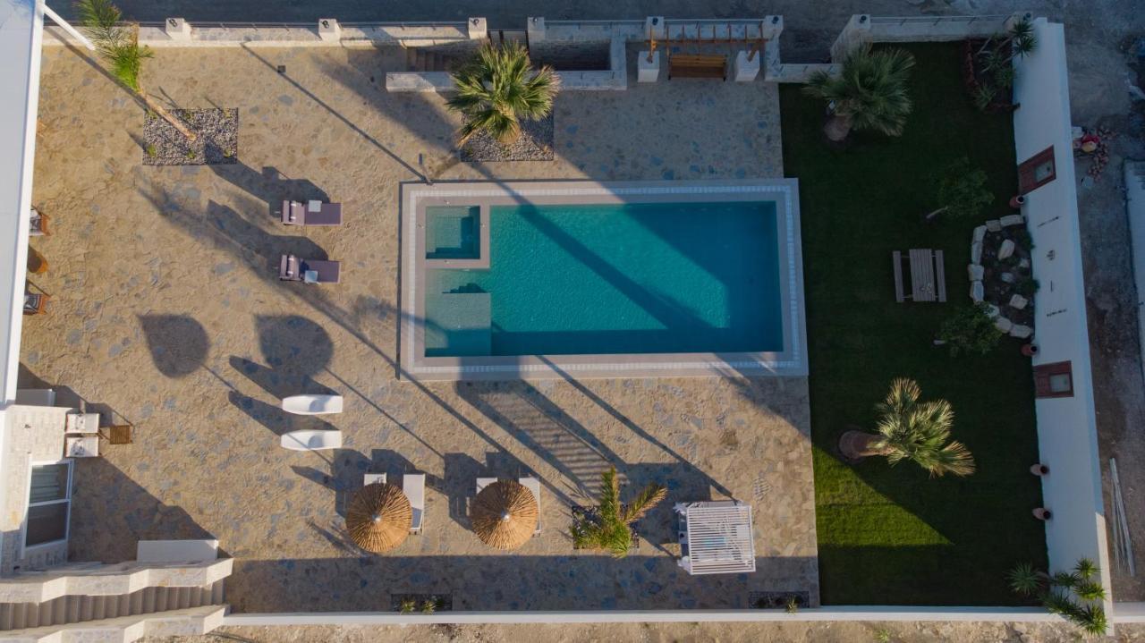 Villa Pnoe Seaside Kalamaki  Dış mekan fotoğraf