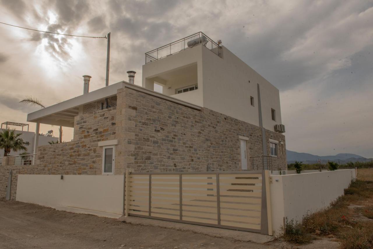 Villa Pnoe Seaside Kalamaki  Dış mekan fotoğraf